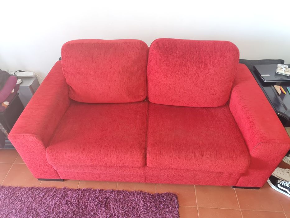 Sofá cama vermelho