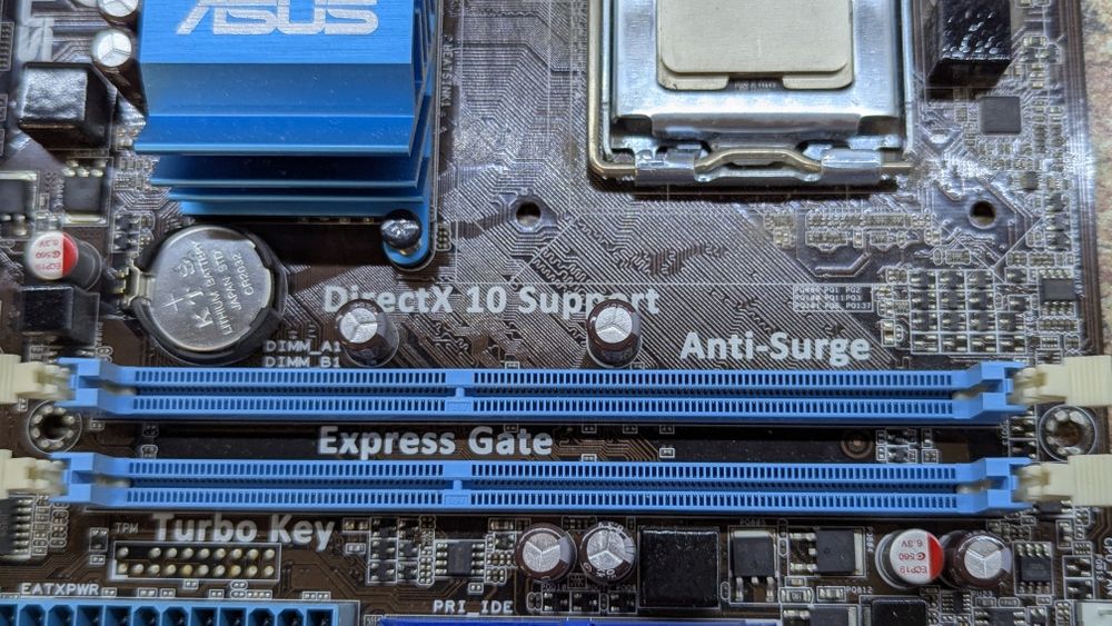 Комплект: мат.плата + кoмпресор+ пам'ять +