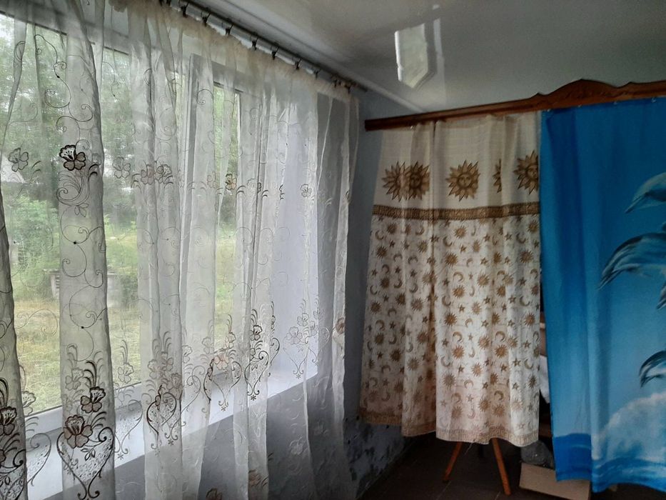 Продаж будинку у селі Утіховичі