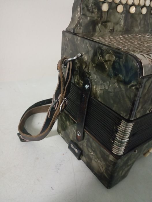 Concertina Claude Scala