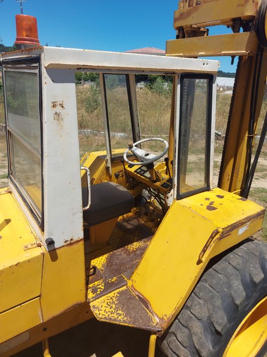 Empilhador JCB 926