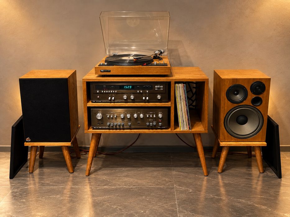 Повна Hi-Fi аудіосистема у вінтажному стилі, програвач, акустика, стійка