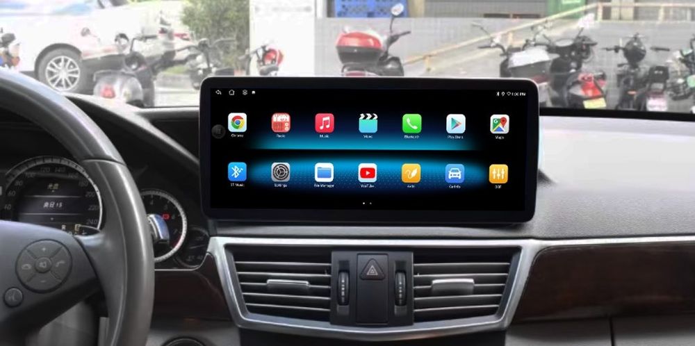 Tela 6/64GB Mercedes W212 Android 14 + GPS + Carplay sem fios.