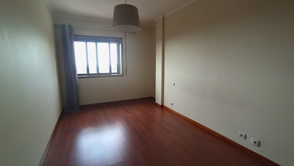 Apartamento T1 + 1 Grijo