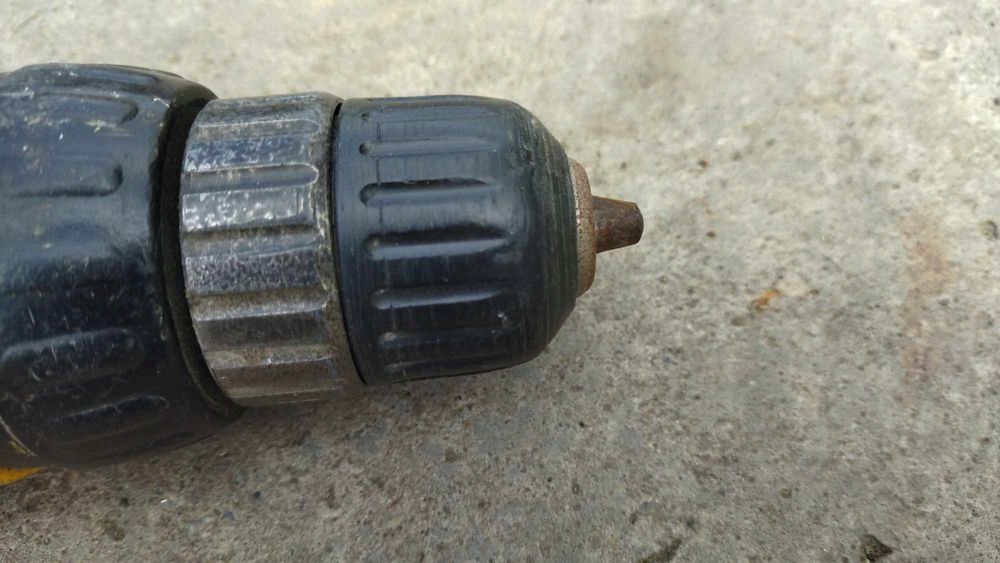 Stara wkrętarka Dewalt - Stary Typ