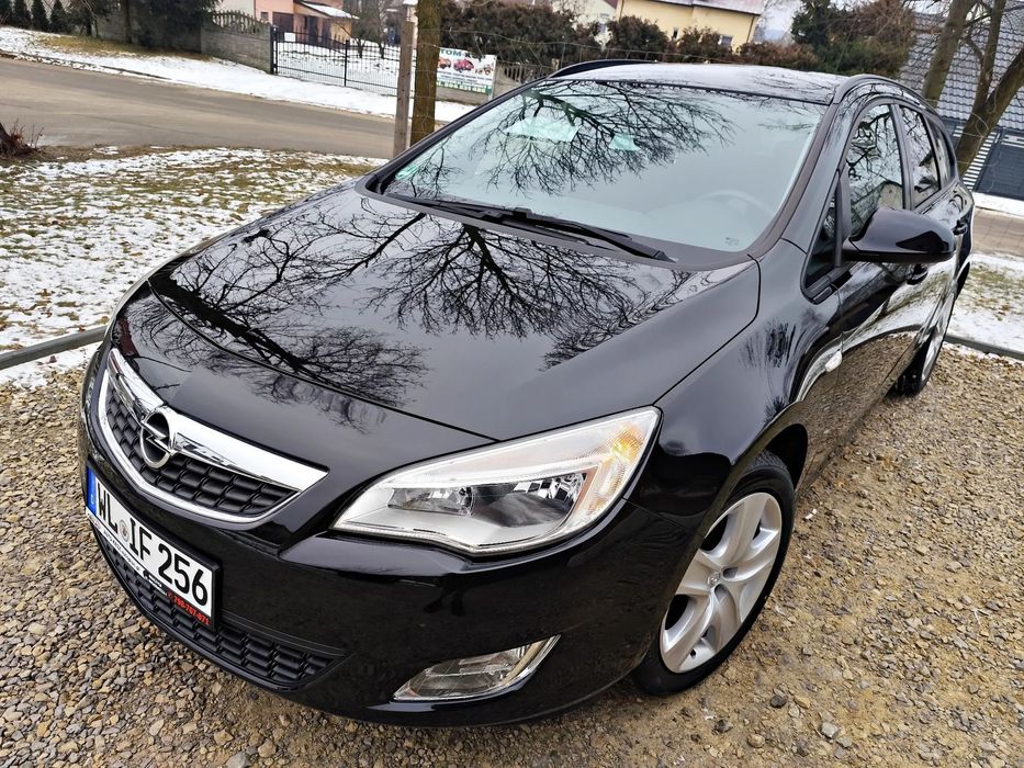 Opel Astra 1.4T 120km Grzane fotele kierownica Parktronik Klima Zamiana