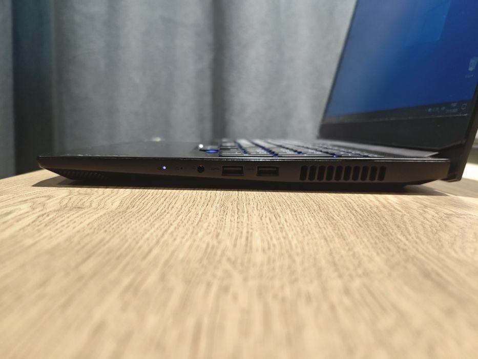 Lenovo IdeaPad Gaming 3 15ACH6 (Ryzen 5,RTX 3050 4GB,16 ОЗУ, 1ТБ SSD)