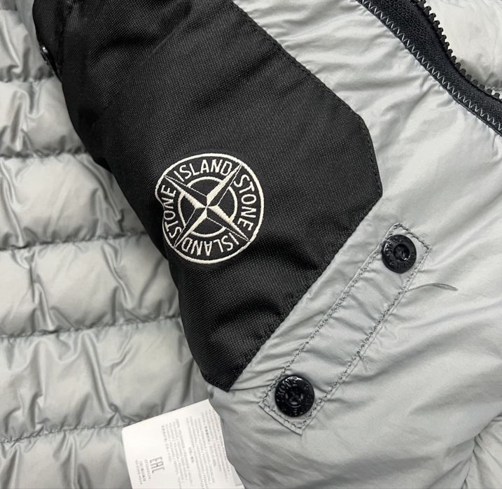 Легкий пуховик Stone Island сірий