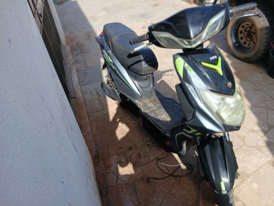 Scoter elétrica