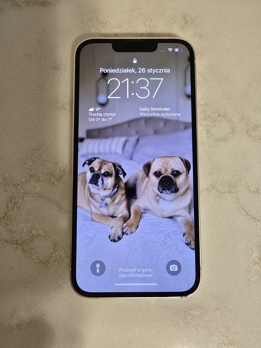 iPhone 13 128 GB biały – bardzo dobry stan, komplet