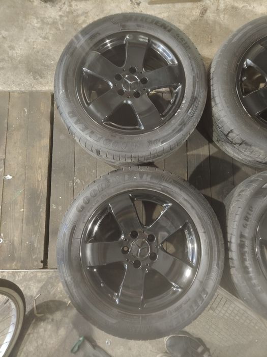 Koła, felgi aluminiowe czarny połysk 225/55r16 5x112 od Mercedes W211
