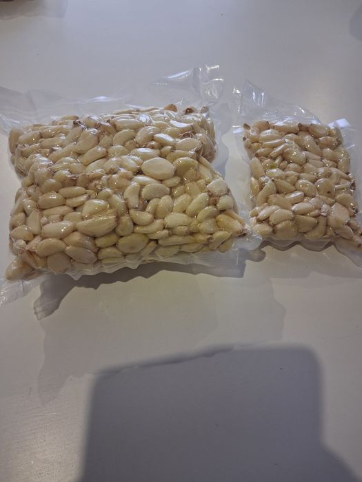 Czosnek Polski obierany na biało