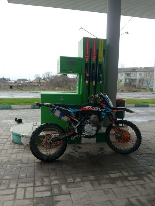 Обміняю мотоцикл кові адванс 250 на  ліфан ср шенерай нітрокс на кові і.тд