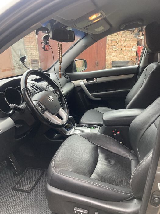KIA SORENTO 2009 VIN KNAKU814DA5034557 фото оголошення 3 з 7