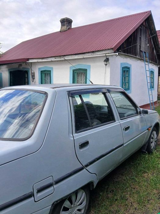 заз славута 11103(присутній торг)
