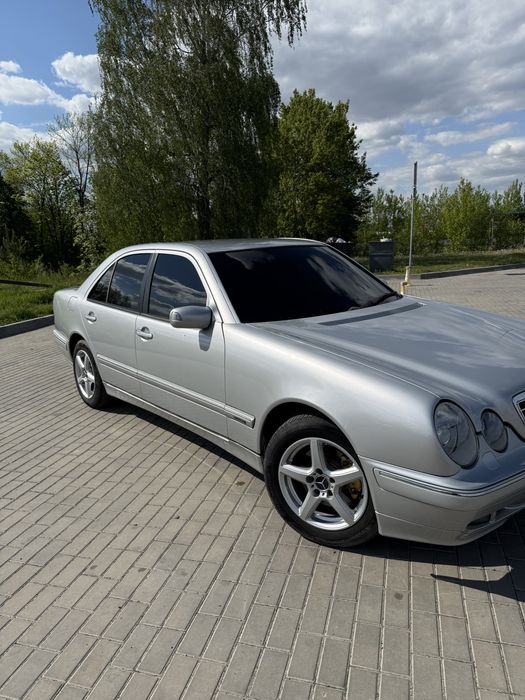 Продам мерседес w210