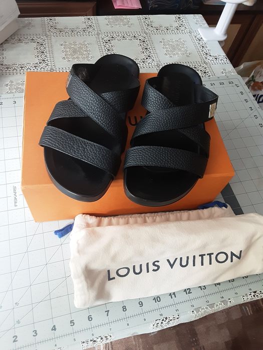 Louis-vuitton sandals Authentic with seria numbers