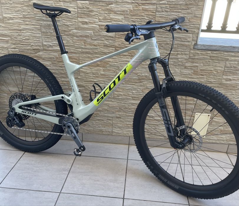 Scott Spark Team Issue 2026