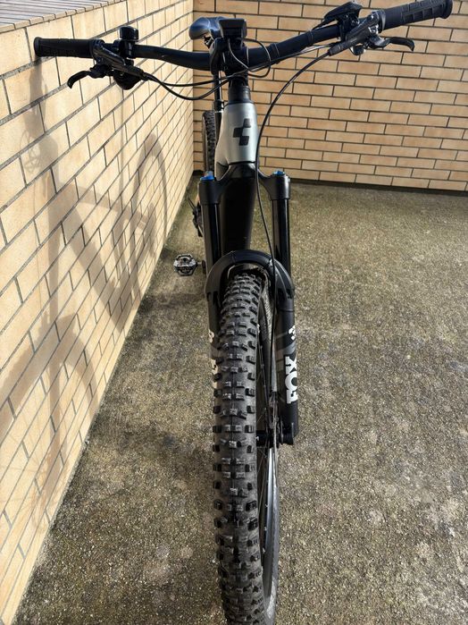 Bicicleta Elétrica CUBE Stereo Hybrid 140 HPC SL 29 750 + FOX 38 170MM