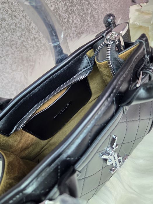 Дуже стильна і вмістка новинка, Ysl сумочка