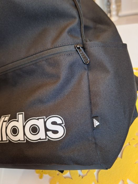 Czarny plecak Adidas
