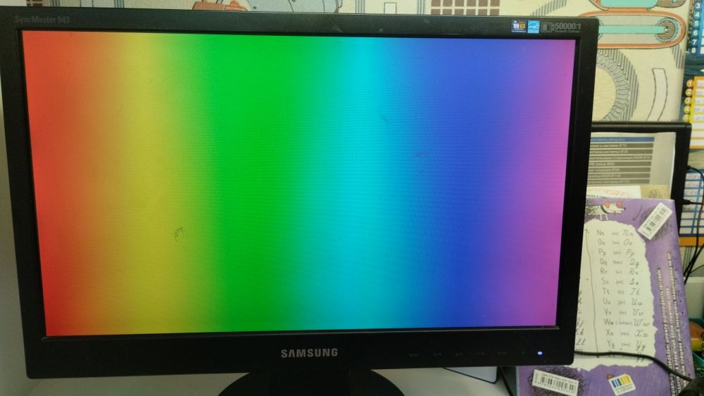 Монитор samsung 19 дюймов 943 SN