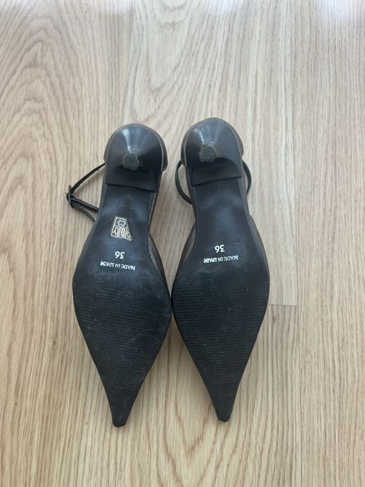 Sapatos salto pequeno, tom dourado, N.36