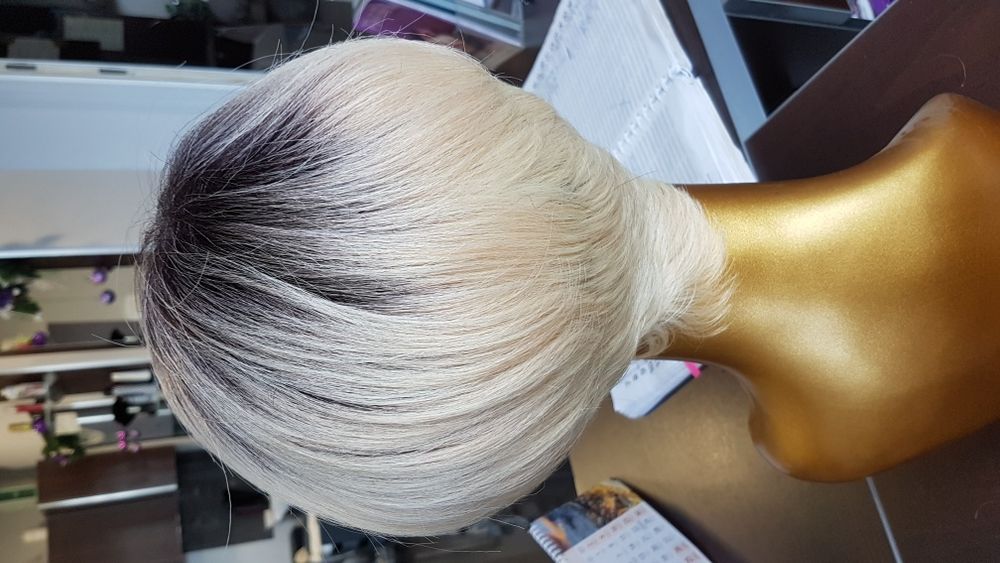 Peruka sztuczna krótkie blond inne popiel bob UMA DR613