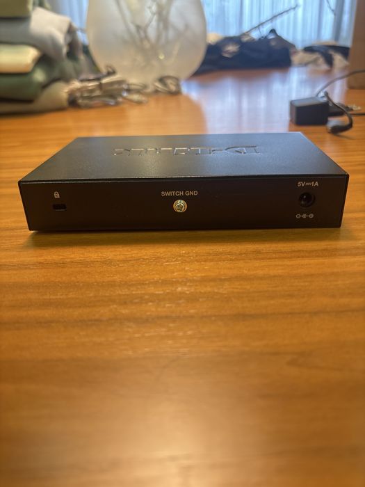 Switch D-link dgs-108
