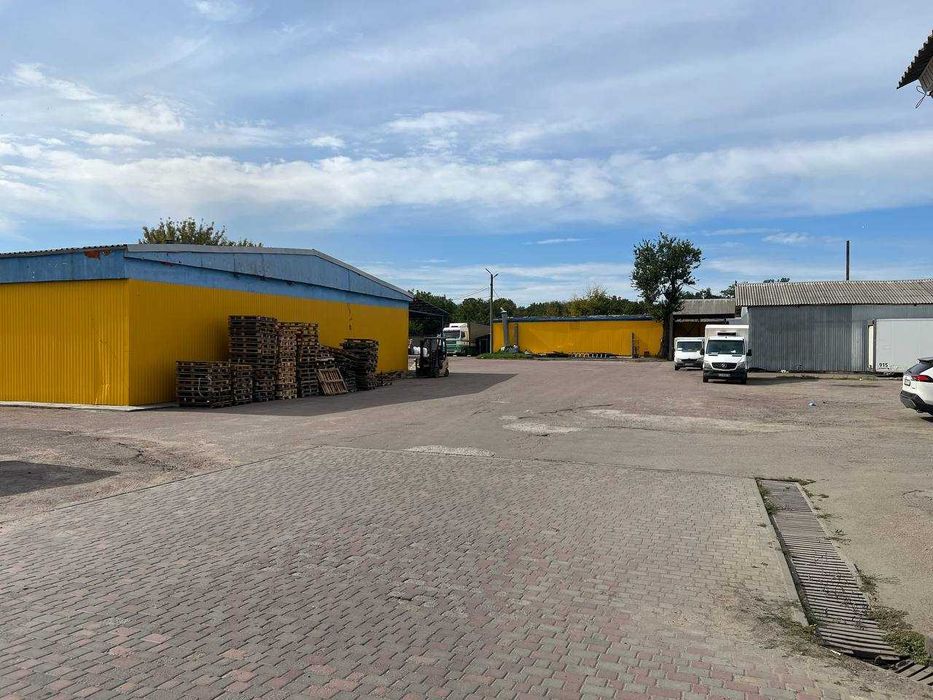 Продається виробничо-складська база по вул. М.Залізняка (Громова)