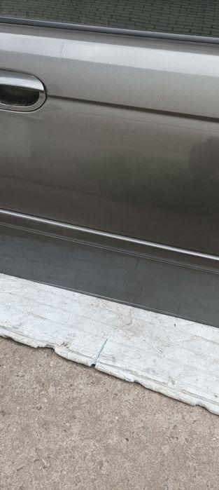 Продам двері BMW e39