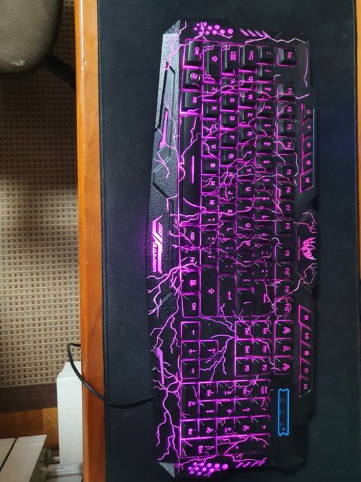 teclado gamer como novo