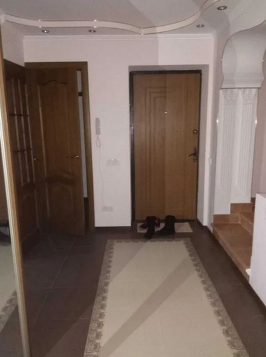 Продаж 3к квартири, 92 м.кв., вул. Лозовецька