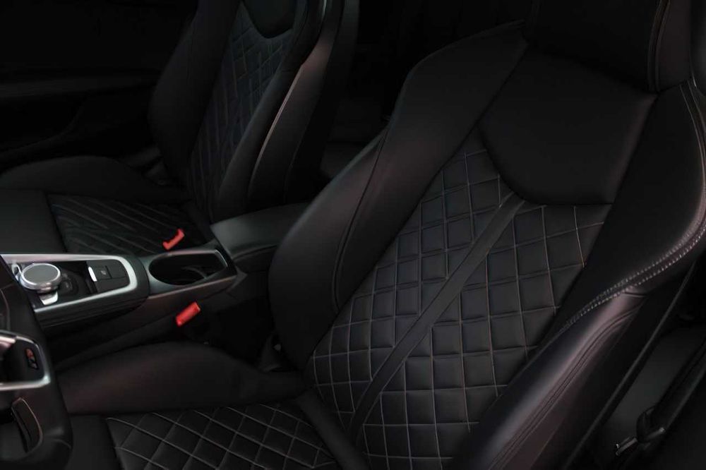 Audi TT quattro      2018
