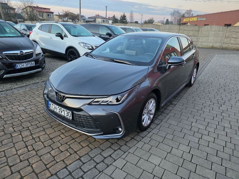 Toyota Corolla salon Polska - bogata wersja - bardzo zadbana - roczna Gwarancja !