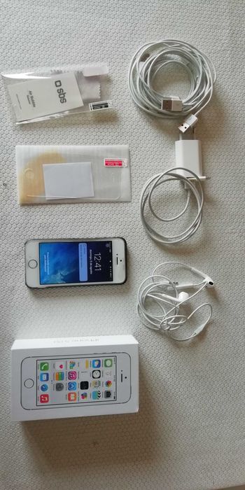 Iphone 5 - working but with anomalies64585192788867122