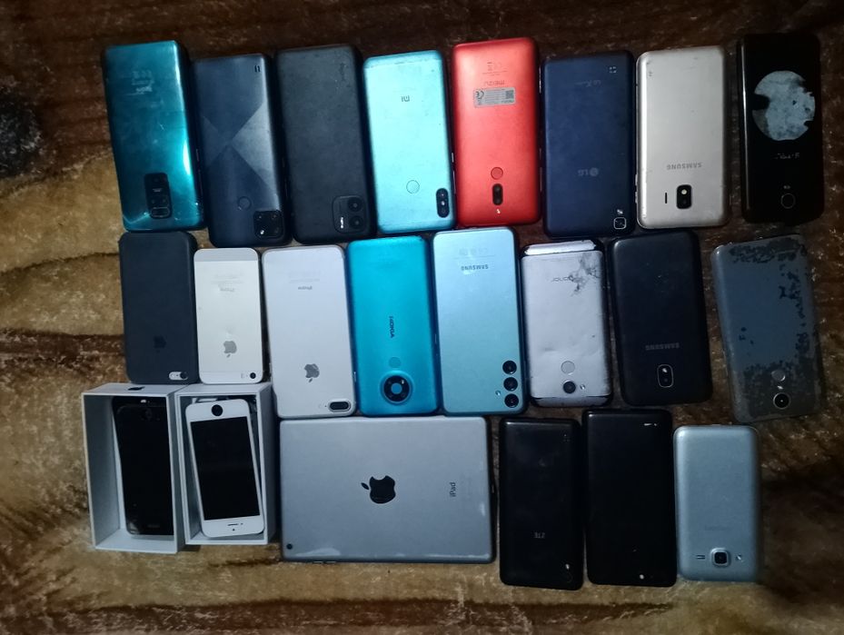 До телефонів обмін