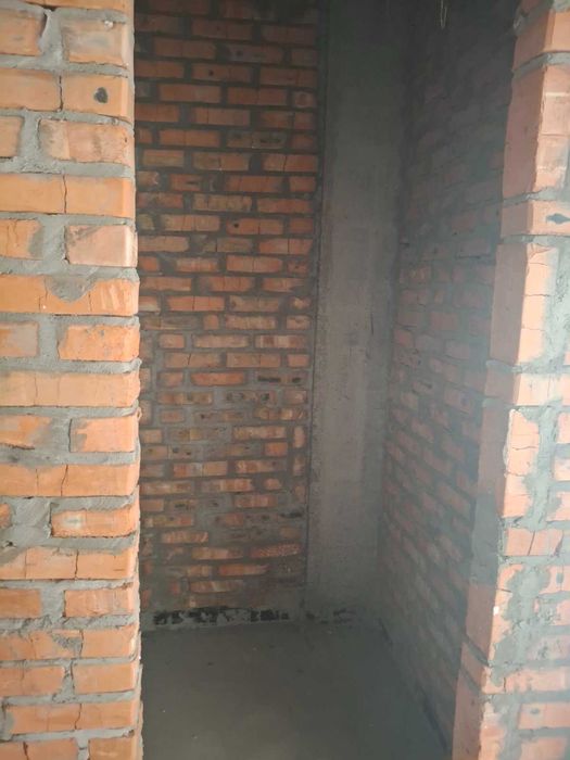 продаж 2 к. кв. вул. метрополіта В.Липківського 33а Солом'янський район
