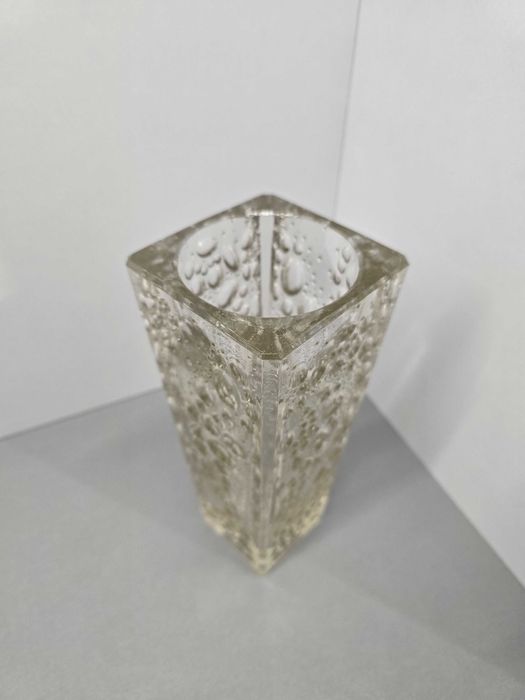 Wazon krople rosy Hortensja