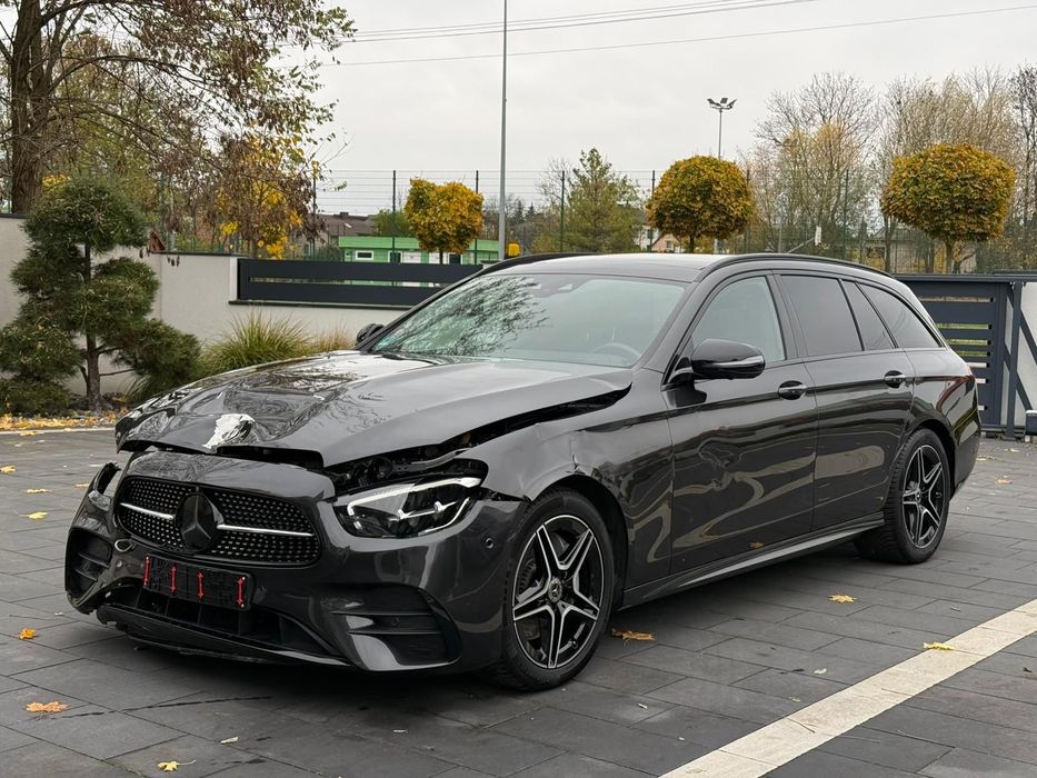 Mercedes-Benz Klasa E Lift, AMG pakiet, pełna opcja, kamery 360, pali i jeździ