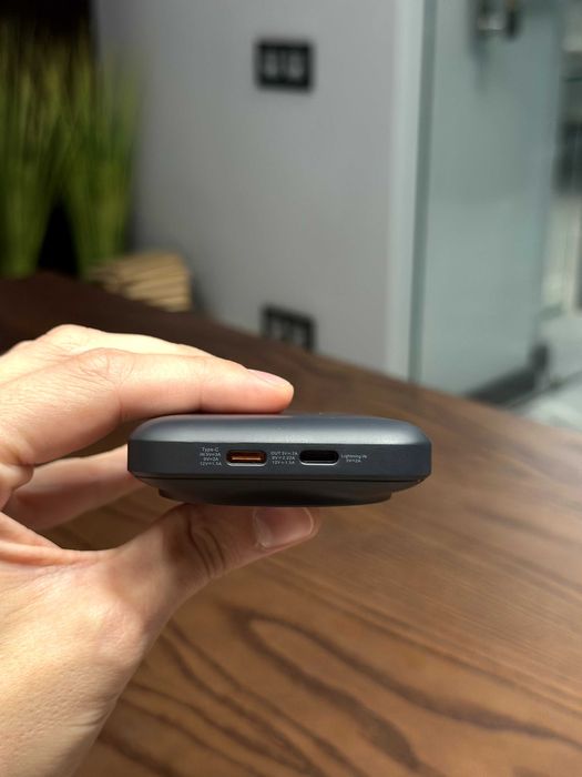 Магнітний Power Bank 10000mAh MagSafe 20W з підставкою та дисплеєм