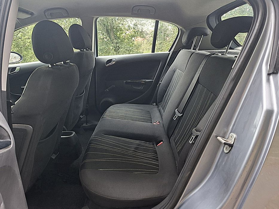 Opel Corsa 1.2 Cosmo 170000km 2010