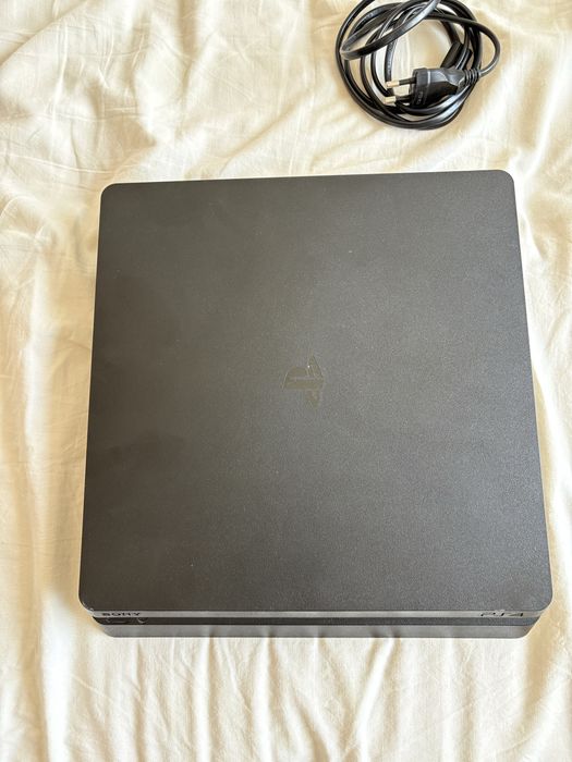 playstation 4 slim com 1 tb sem comando