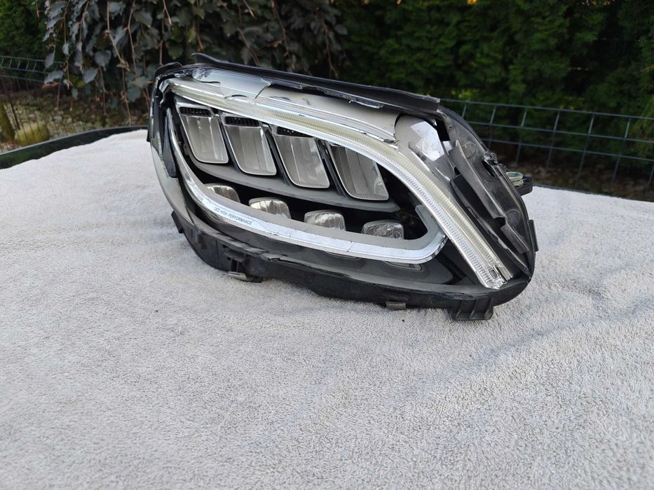 Lampa Prawy Przód Led High Performance Mercedes Klasa C W205 Lift EU