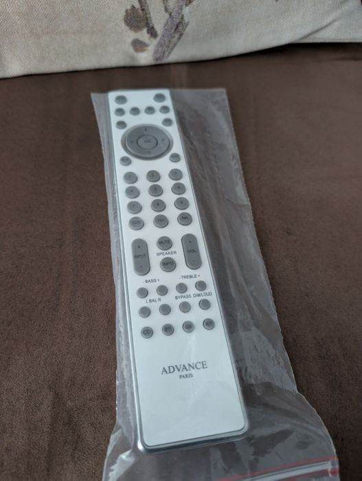 Troco Amplificador de Potência Advance Paris