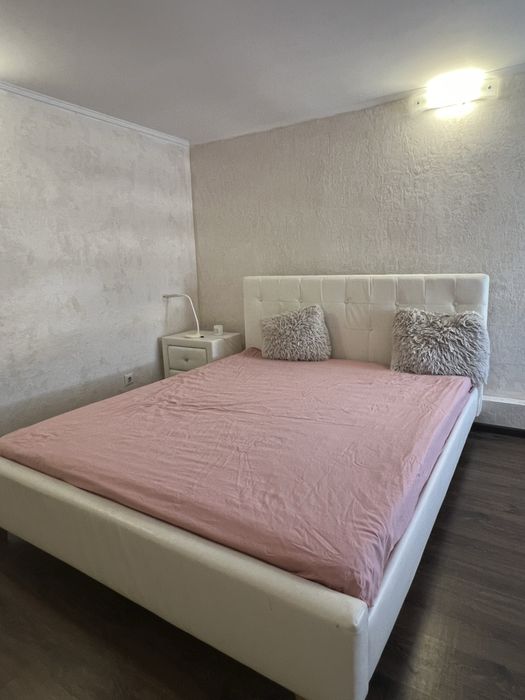 Сдам просторную  двухкомнатную квартиру в ЖК БАСТМА