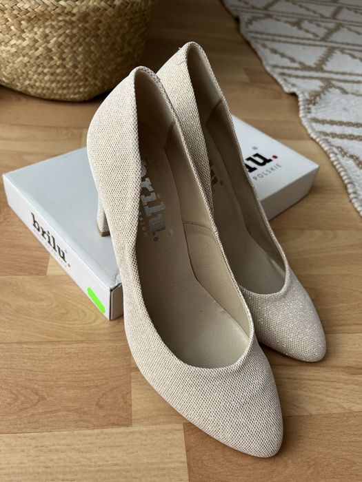 Śliczne (ślubne lub nie) obcasy!