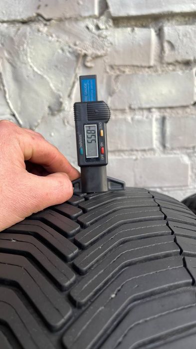 Шини б/у 225 60 R18 Michelin CrossClimate SUV