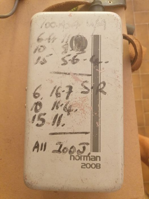 NORMAN 200B Portable Power Pack and Strobe Light64740323128706121