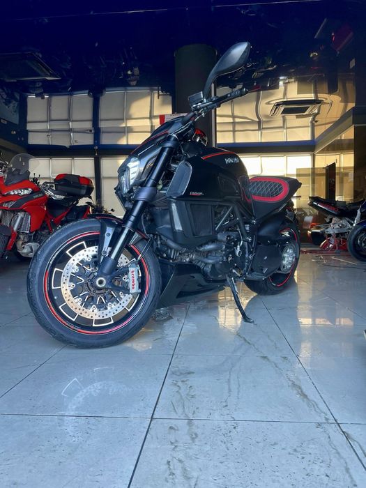 Ducati Diavel Carbon 2014